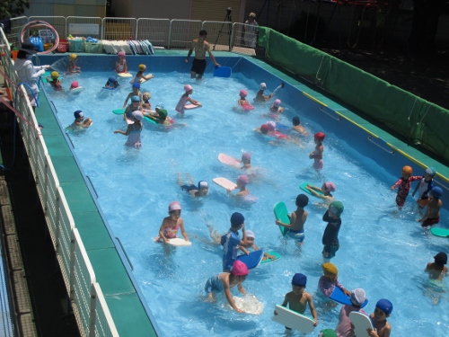 プールの様子　本園